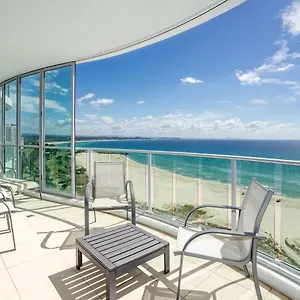 https://reflection-on-the-sea.queenslandhotels.net