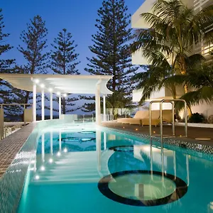 Resort Rumba, Caloundra