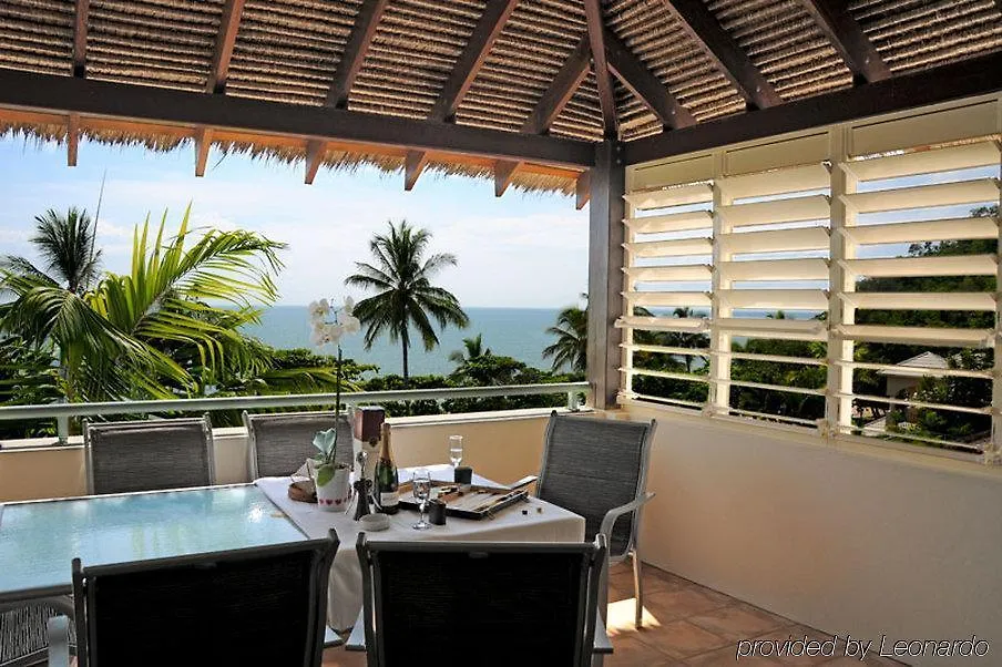 Sea Change Beachfront Apartments Trinity Beach Aparthotel
