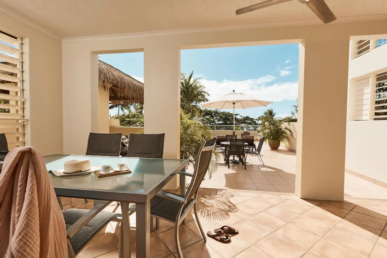 Sea Change Beachfront Apartments Trinity Beach Aparthotel