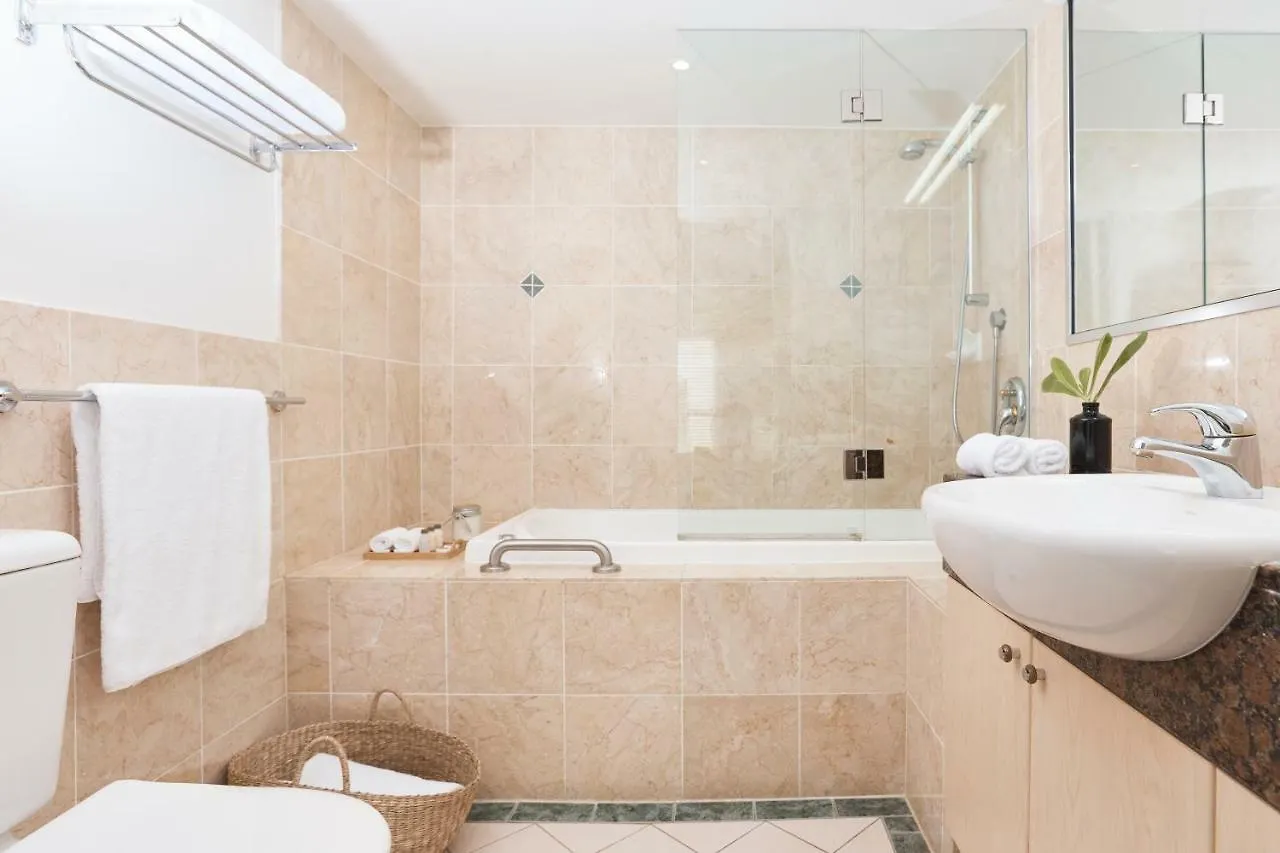 Sea Change Beachfront Apartments Trinity Beach 5*,  Australia